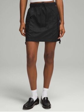 Lululemon Nylon Cargo Mini Skirt in Black